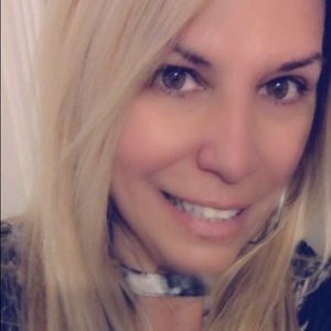 Meet your Posher, Vicky